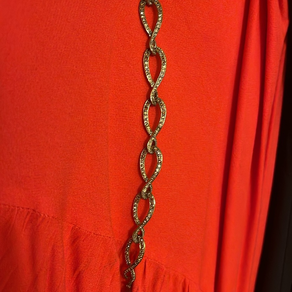 Elegant Gold Women's Bracelet - Picture 8 of 9